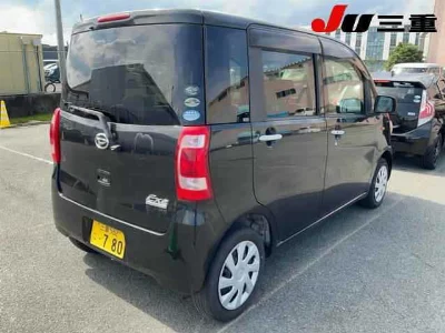 DAIHATSU TANTO EXE
