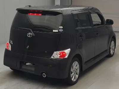 TOYOTA BB