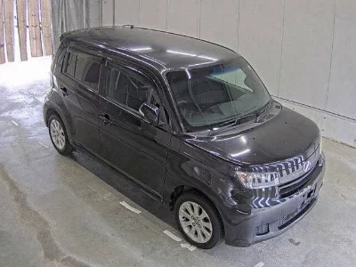 TOYOTA BB