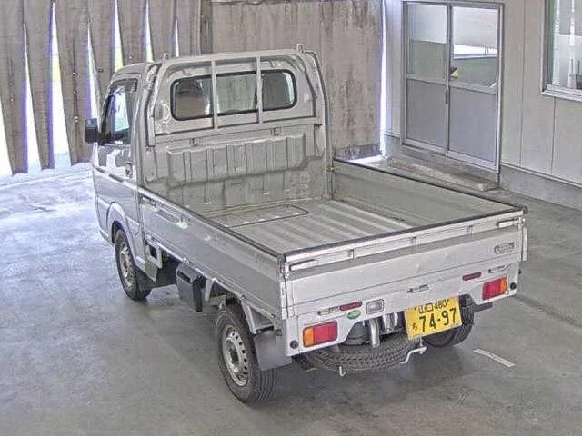 Suzuki CARRY  с аукциона в Японии