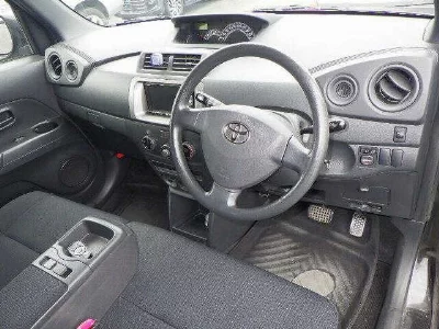 TOYOTA BB