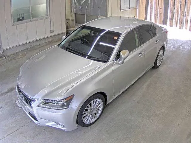 Lexus GS  с аукциона в Японии