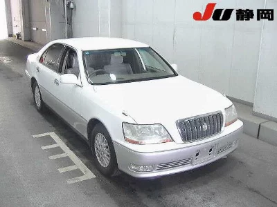TOYOTA CROWN MAJESTA