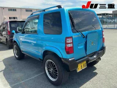 Mitsubishi Pajero Mini
