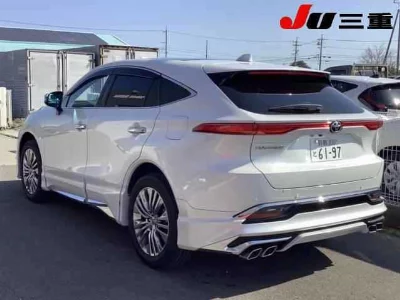 TOYOTA HARRIER