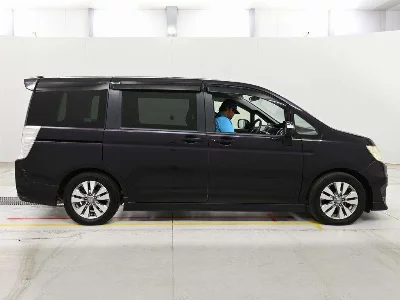 HONDA STEPWGN SPADA