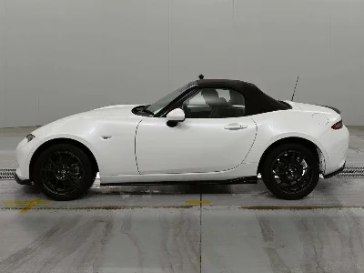 MAZDA ROADSTER