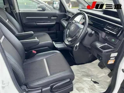HONDA STEPWGN SPADA