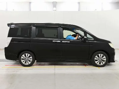 HONDA STEPWGN SPADA