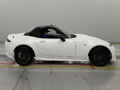 MAZDA ROADSTER