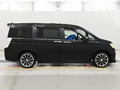 HONDA STEPWGN SPADA