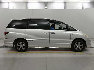 Toyota ESTIMA T