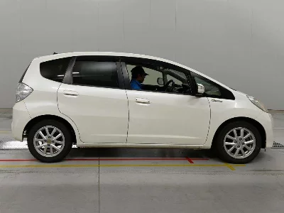 HONDA FIT HYBRID