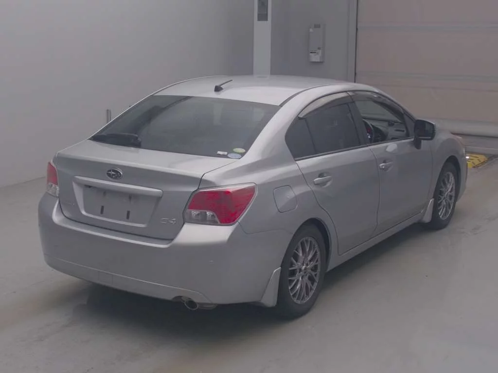 Subaru Impreza  с аукциона в Японии