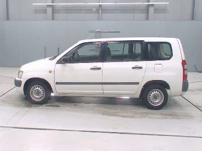 TOYOTA SUCCEED VAN