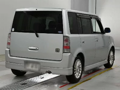 TOYOTA BB