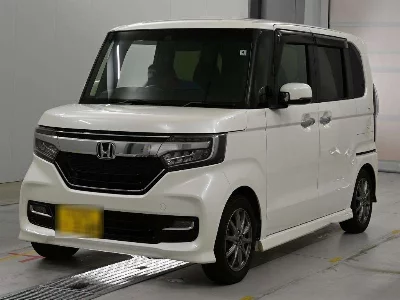 HONDA N BOX CUSTOM