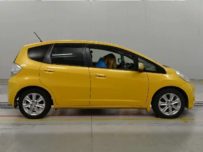 HONDA FIT HYBRID