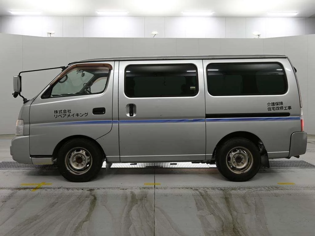 Nissan Caravan  с аукциона в Японии