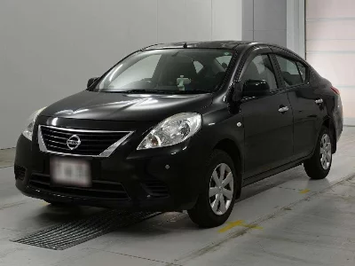 Nissan Tiida Latio