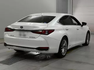 Lexus ES300h