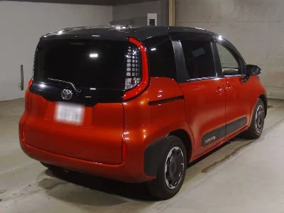 TOYOTA SIENTA