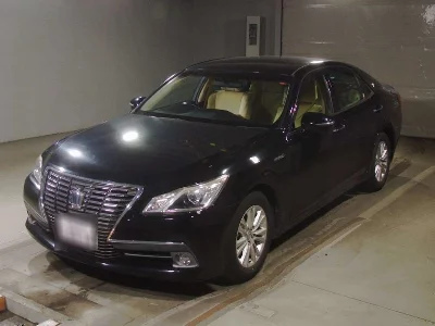TOYOTA CROWN HYBRID