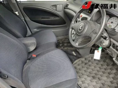 DAIHATSU MAX