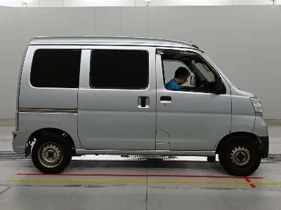 DAIHATSU HIJET CARGO
