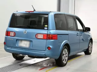 Nissan Lafesta