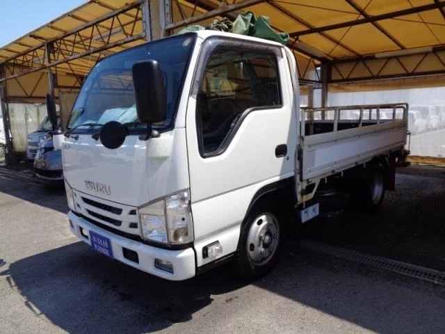 Isuzu Elf  с аукциона в Японии