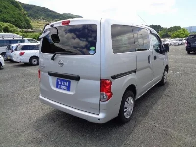 Nissan NV200 VANETTE VAN