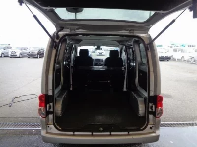 Nissan NV200 VANETTE VAN