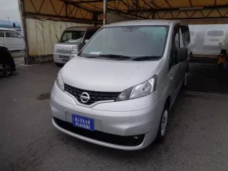 Nissan NV200 VANETTE VAN