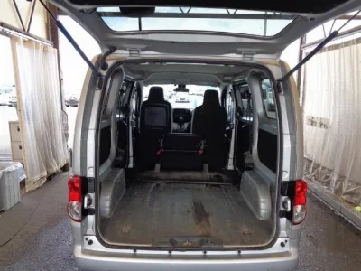 Nissan NV200 VANETTE VAN