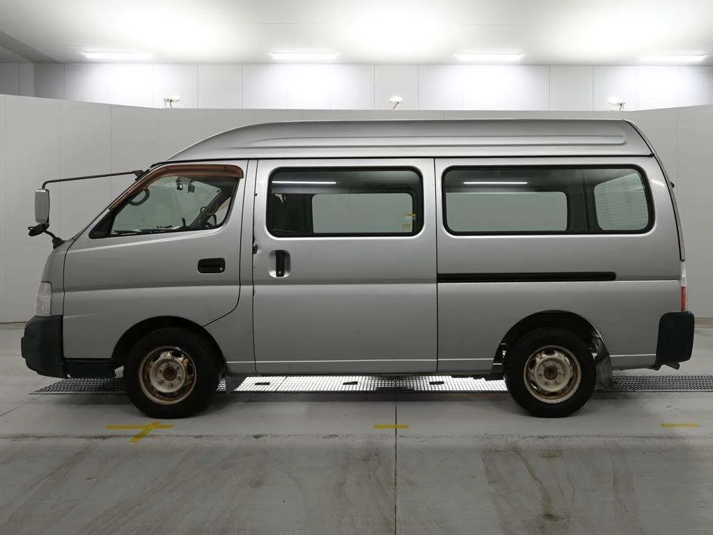 Nissan Caravan  с аукциона в Японии
