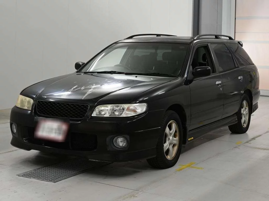 Nissan Avenir  с аукциона в Японии