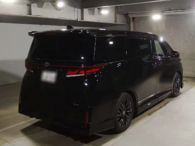 TOYOTA VELLFIRE HYBRID