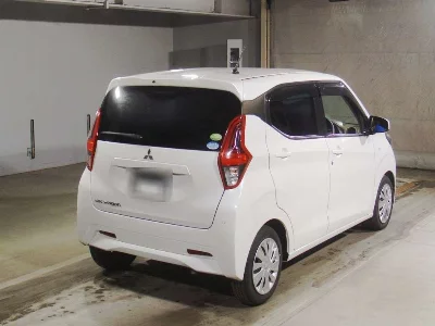 Mitsubishi eK Wagon