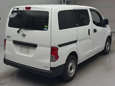 Nissan NV200 VANETTE VAN