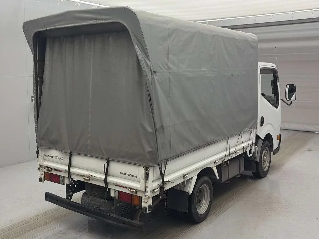 Nissan Atlas  с аукциона в Японии
