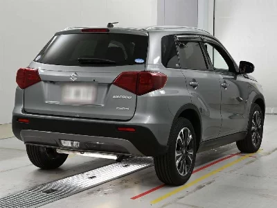 Suzuki Escudo
