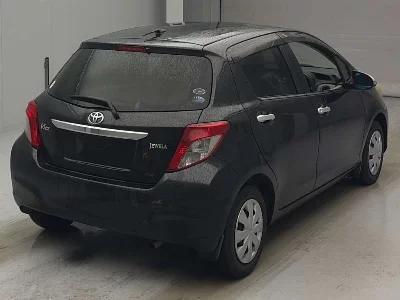 TOYOTA VITZ