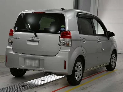 TOYOTA SPADE
