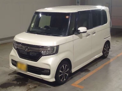 HONDA N BOX CUSTOM