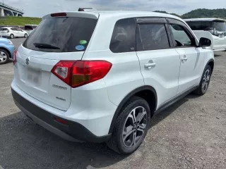 Suzuki Escudo