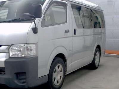 Toyota HIACE WAGON