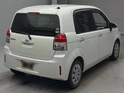 TOYOTA SPADE