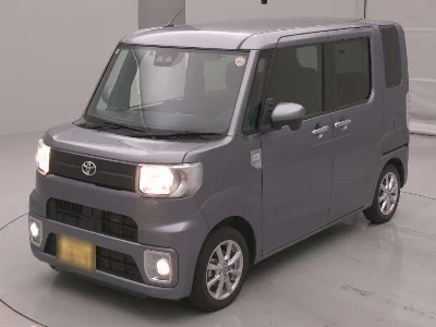 TOYOTA PIXIS MEGA