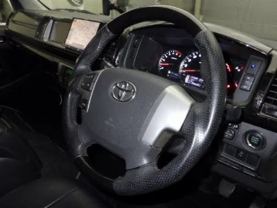 Toyota HIACE WAGON